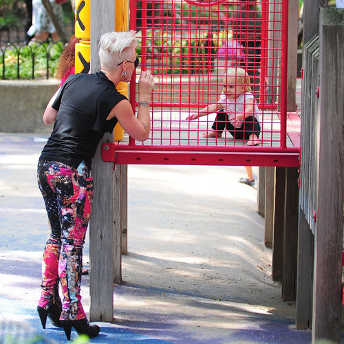 Pink and Willow Hart Pictures