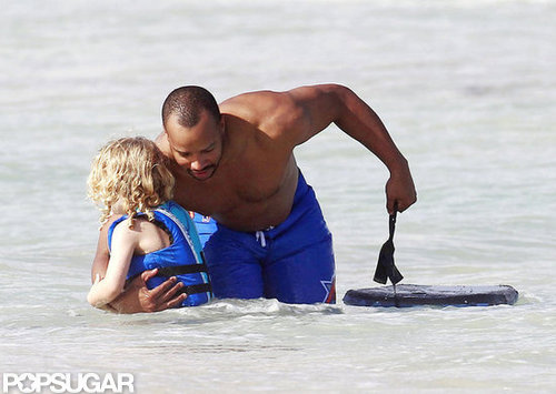 Donald Faison gave Bronx Wentz a lift.
Donald Faison gave Bronx Wentz a lift.