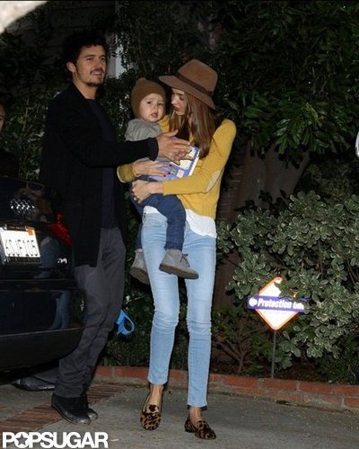 Miranda Kerr and Orlando Bloom Reunite in LA With Flynn Miranda Kerr and Orlando Bloom Reunite in LA With Flynn