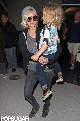Ashlee Simpson held on tight to Bronx Wentz.
Ashlee Simpson held on tight to Bronx Wentz.