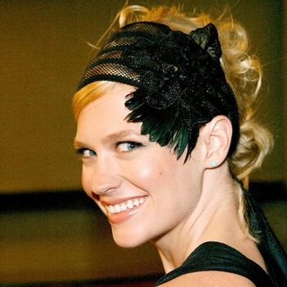January Jones's Best Hair and Makeup Looks