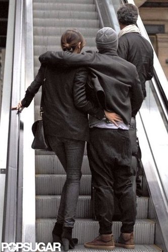 Orlando Bloom and Miranda Kerr shared a hug catching a train out of Paris in October 2010.
Orlando Bloom and Miranda Kerr shared a hug catching a train out of Paris in October 2010.