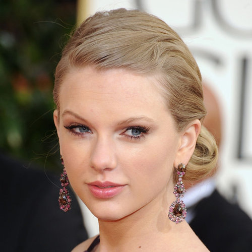 Pictures of Taylor Swift at the 2013 Golden Globes