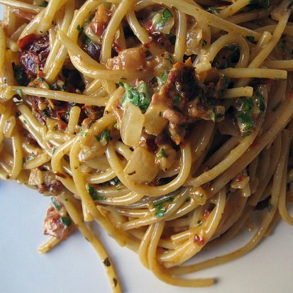 Spaghetti With Creamy Sun-Dried Tomato Sauce Recipe