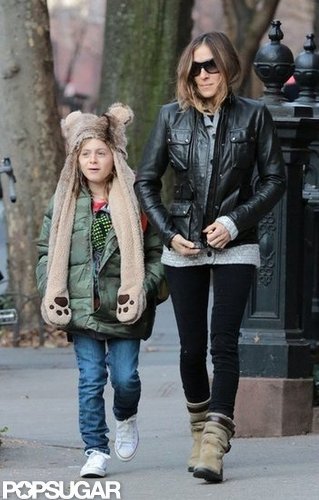 Sarah Jessica Parker walked her son, James Wilkie Broderick, to school in NYC.
Sarah Jessica Parker walked her son, James Wilkie Broderick, to school in NYC.