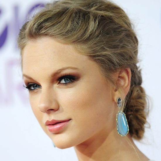 Taylor Swift, Jennifer Lawrence, and More of the Best People's Choice Beauty Looks