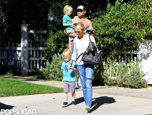 Naomi Watts and Shirtless Liev Spend Sunday With the Kids Naomi Watts and Shirtless Liev Spend Sunday With the Kids