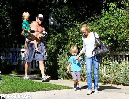 Naomi Watts and Shirtless Liev Spend Sunday With the Kids Naomi Watts and Shirtless Liev Spend Sunday With the Kids