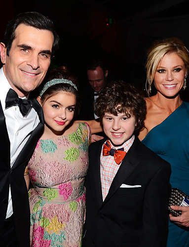 Ty Burrell, Ariel Winter, Nolan Gould and Julie Bowen Ty Burrell, Ariel Winter, Nolan Gould and Julie Bowen