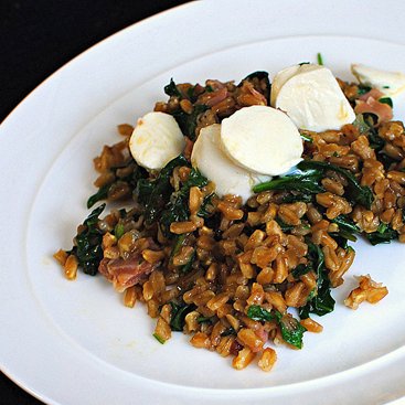 Prosciutto and Spinach Farro Salad