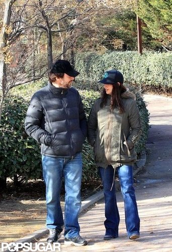 Penélope Cruz and Javier Bardem took a stroll around a Madrid park.
Penélope Cruz and Javier Bardem took a stroll around a Madrid park.
