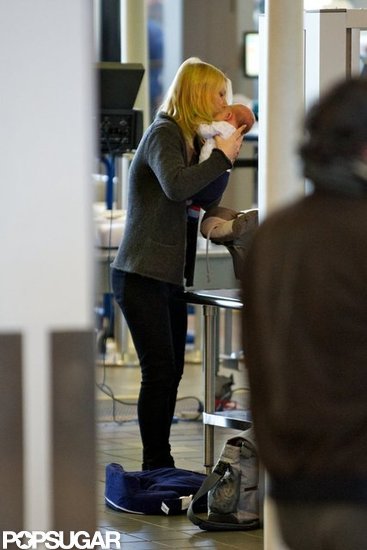 Claire Danes gave baby Cyrus Dancy a kiss as they traveled through LAX together.
Claire Danes gave baby Cyrus Dancy a kiss as they traveled through LAX together.