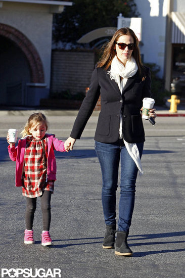Jennifer Garner wore a white scarf and blazer to pick up a coffee with Seraphina in LA.
Jennifer Garner wore a white scarf and blazer to pick up a coffee with Seraphina in LA.