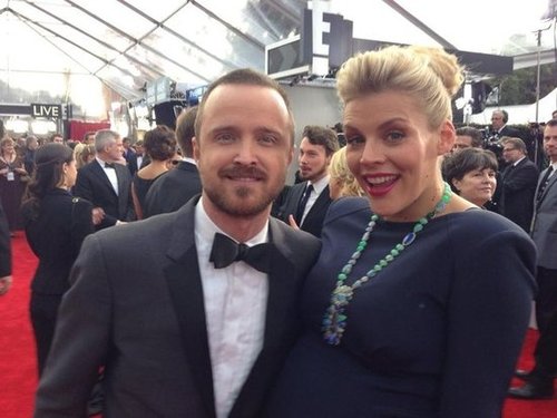 Busy Philipps snapped a photo with Aaron Paul at the SAGs.
Source: Twitter user Busyphillips25
Busy Philipps snapped a photo with Aaron Paul at the SAGs.
Source: Twitter user Busyphillips25