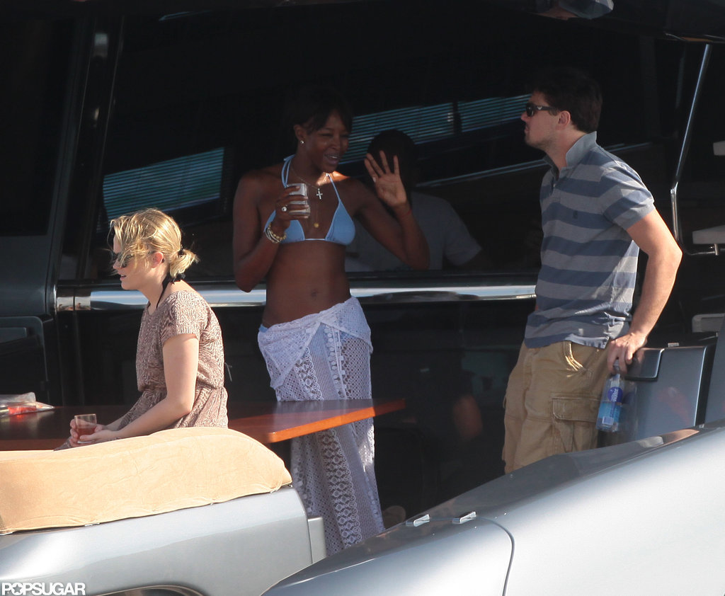 Naomi Campbell and Leonardo DiCaprio chatted on a yacht. Naomi Campbell and Leonardo DiCaprio chatted on a yacht.