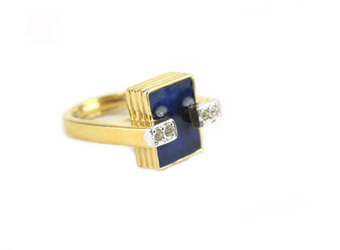Maybe it's the art deco appeal of this House of Lavande Jomaz blue ring ($498), but the blue enamel and diamante accents are lush enough to be engagement worthy.
Maybe it's the art deco appeal of this House of Lavande Jomaz blue ring ($498), but the blue enamel and diamante accents are lush enough to be engagement worthy.