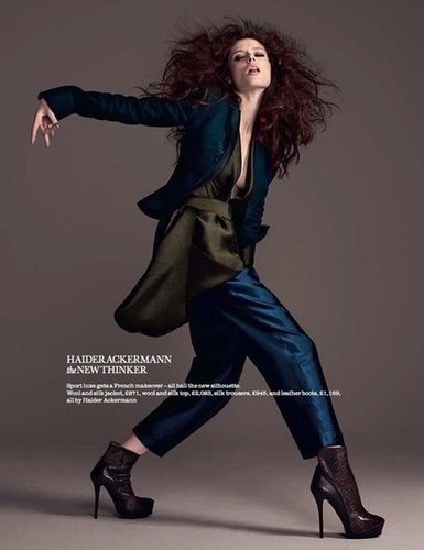 Elle UK August 2011 Elle UK August 2011