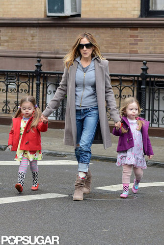 SJP Takes Her Twins For a Spring Stroll in the City SJP Takes Her Twins For a Spring Stroll in the City