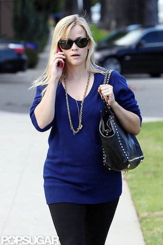 Reese Witherspoon Stops to Shop and Eyes a New Role Reese Witherspoon Stops to Shop and Eyes a New Role