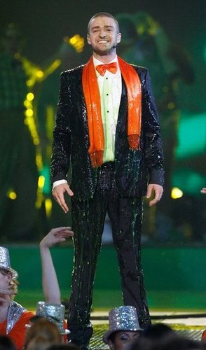 Even covered in slime at the Kids' Choice Awards in 2007, Justin was still on his suit-and-tie game.
Even covered in slime at the Kids' Choice Awards in 2007, Justin was still on his suit-and-tie game.