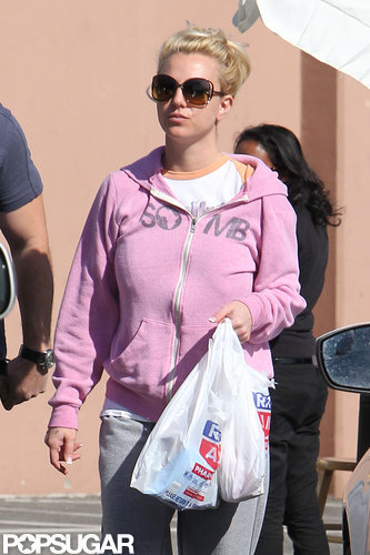 Britney Spears wore a pink sweatshirt in LA.
Britney Spears wore a pink sweatshirt in LA.