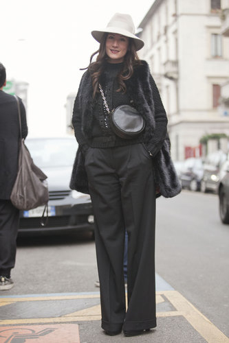 A little Annie Hall, this look married easy elegance and few quirky accessories.
Source: Adam Katz Sinding
A little Annie Hall, this look married easy elegance and few quirky accessories.
Source: Adam Katz Sinding