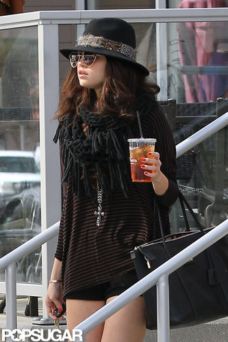 Selena Gomez Grabs Lunch Following a Reported Night With Justin Bieber Selena Gomez Grabs Lunch Following a Reported Night With Justin Bieber