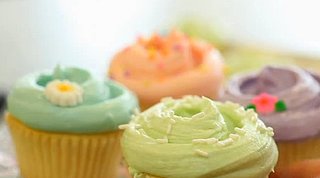 Easy Cupcake Tricks (VIDEO)