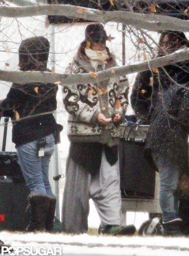 Jennifer Aniston Goes Blond on Set Jennifer Aniston Goes Blond on Set