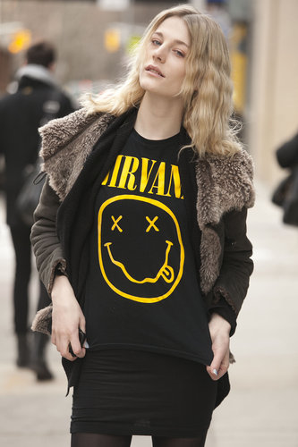 Who says you can't wear beachy waves in Winter? Grunge them up with a Nirvana t-shirt and you're good to go.
Who says you can't wear beachy waves in Winter? Grunge them up with a Nirvana t-shirt and you're good to go.