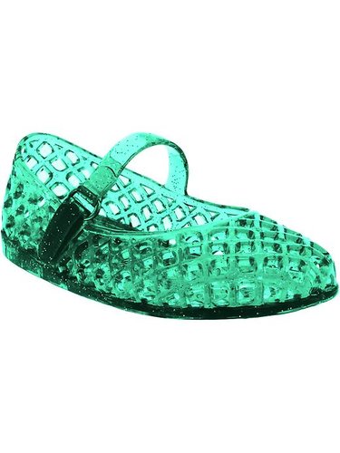 Green baby jelly sandals ($10) are a quick and easy way to get her in the Mardi Gras spirit.
Green baby jelly sandals ($10) are a quick and easy way to get her in the Mardi Gras spirit.