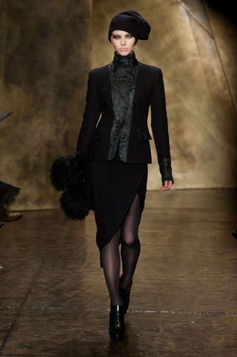 Donna Karan Fall 2013
Donna Karan Fall 2013