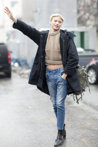 Another update on nostalgia with 'laxed denim and a cropped sweater.
Another update on nostalgia with 'laxed denim and a cropped sweater.