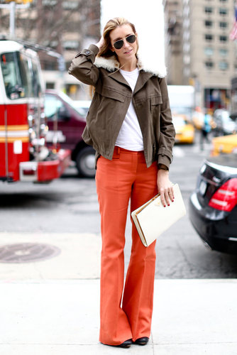 We love the pared-down feel of easy-fit flares and a great jacket.
We love the pared-down feel of easy-fit flares and a great jacket.