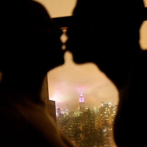Mariah Carey shared a PDA pic with Nick Cannon showing the Empire State Building lit up in pink for Valentine's Day.
Source: Instagram user mariahcarey
Mariah Carey shared a PDA pic with Nick Cannon showing the Empire State Building lit up in pink for Valentine's Day.
Source: Instagram user mariahcarey