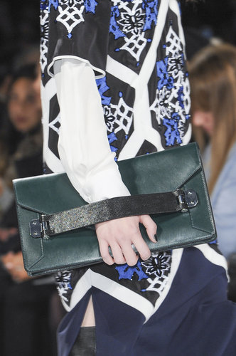BCBG Max Azria Fall 2013
BCBG Max Azria Fall 2013