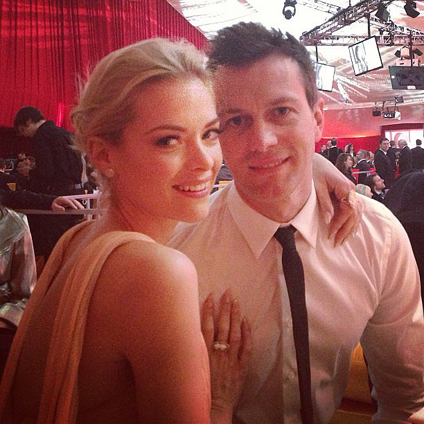 Jaime King posed with husband Kyle Newman at the Oscars.
Source: Instagram user jaime_king
Jaime King posed with husband Kyle Newman at the Oscars.
Source: Instagram user jaime_king