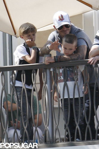 In May 2010, David Beckham put a protective arm around Cruz during a Jonas Brothers concert held at The Grove in LA.
In May 2010, David Beckham put a protective arm around Cruz during a Jonas Brothers concert held at The Grove in LA.