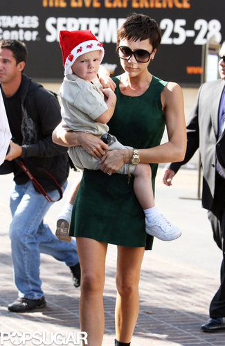 In November 2008, Victoria Beckham brought Cruz to visit Santa at The Grove in LA.
In November 2008, Victoria Beckham brought Cruz to visit Santa at The Grove in LA.