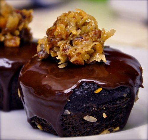 German Chocolate Cupcakes German Chocolate Cupcakes