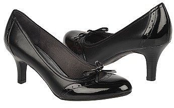Black Bow Pumps