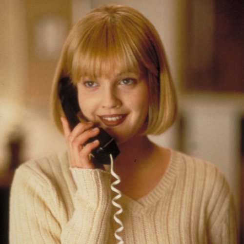 Pictures of Drew Barrymore Growing Up in Movies