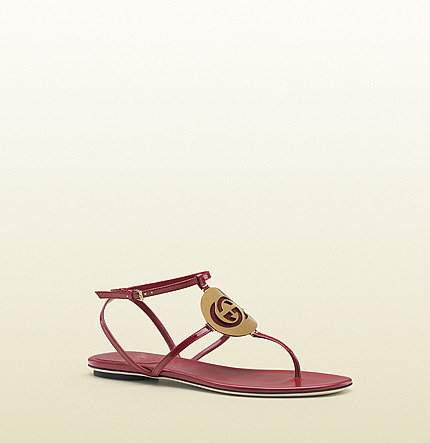 new GG cage interlocking G disc flat thong sandal