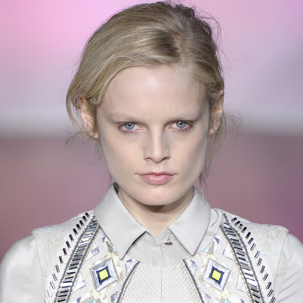 Big Brows and Sepia Makeup Tones Abound at Matthew Williamson Big Brows and Sepia Makeup Tones Abound at Matthew Williamson