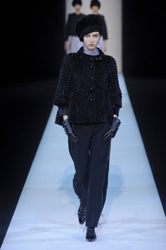 Giorgio Armani Fall 2013
Giorgio Armani Fall 2013