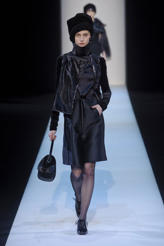 Giorgio Armani Fall 2013
Giorgio Armani Fall 2013