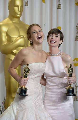 Jennifer Lawrence and Anne Hathaway celebrated their big wins in the press room.
Jennifer Lawrence and Anne Hathaway celebrated their big wins in the press room.