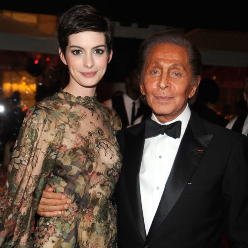 Anne Hathaway Apologizes For Oscars Dress