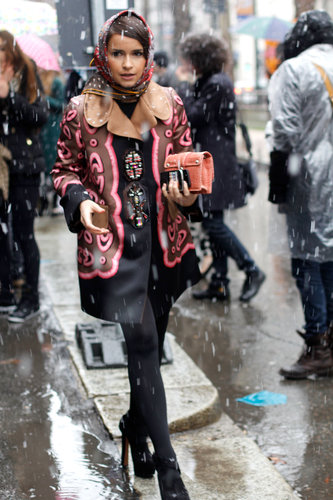 Miroslava Duma braved the snow in an embellished coat.
Miroslava Duma braved the snow in an embellished coat.
