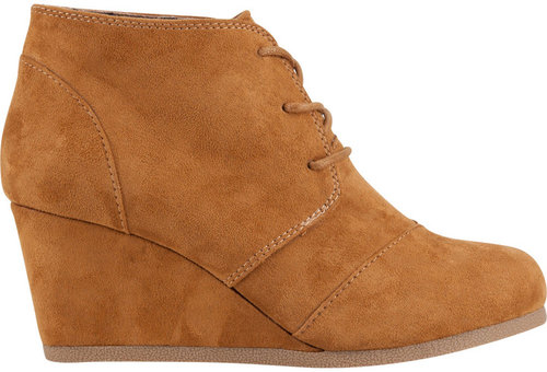 CITY CLASSIFIED Rex Womens Shoes